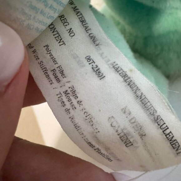 Vintage Care Bears Workout Cheer Bear Plush 2004 โ Singing Animated Toy - Picture 9 of 12